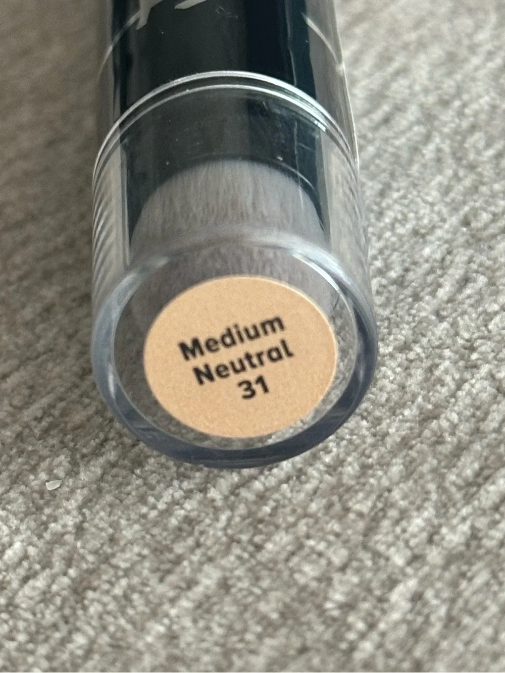 It Cosmetics Bye Bye Dark Spots Concealer + Serum Medium Neutral
